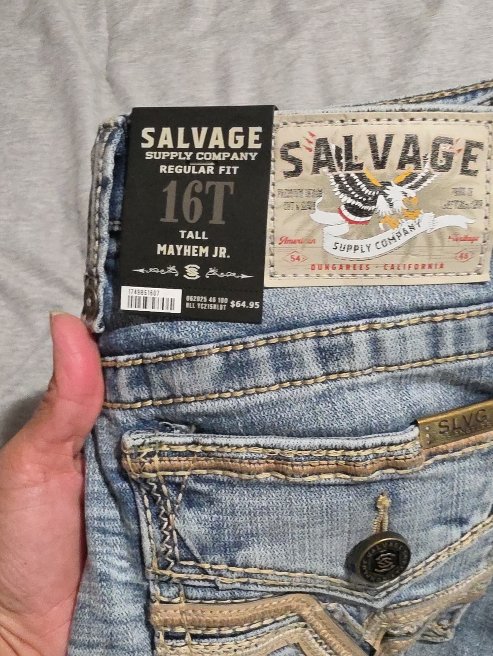 Salvage Men's Light Blue Relaxed Jeans with Contrast Stitching